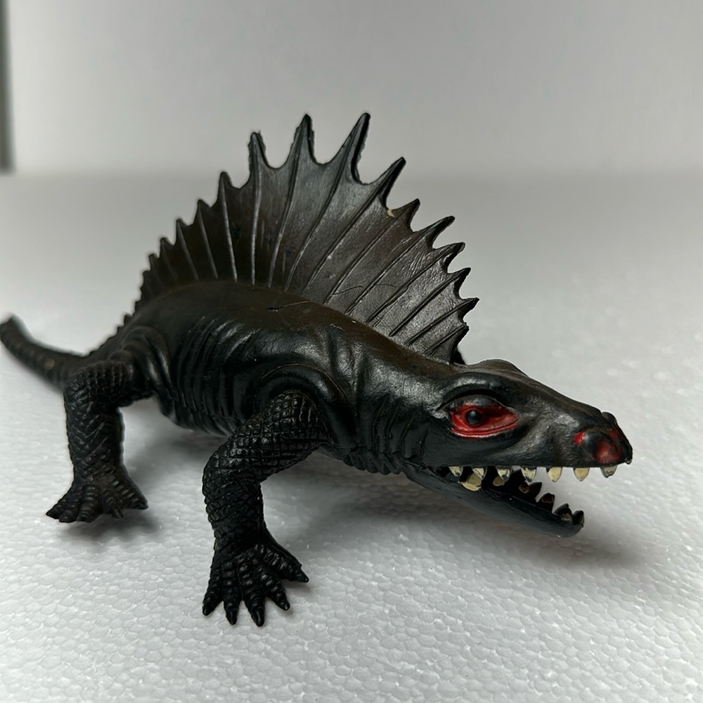 Vintage 1977 Imperial Rubber Dinosaur Toy Dimetrodon